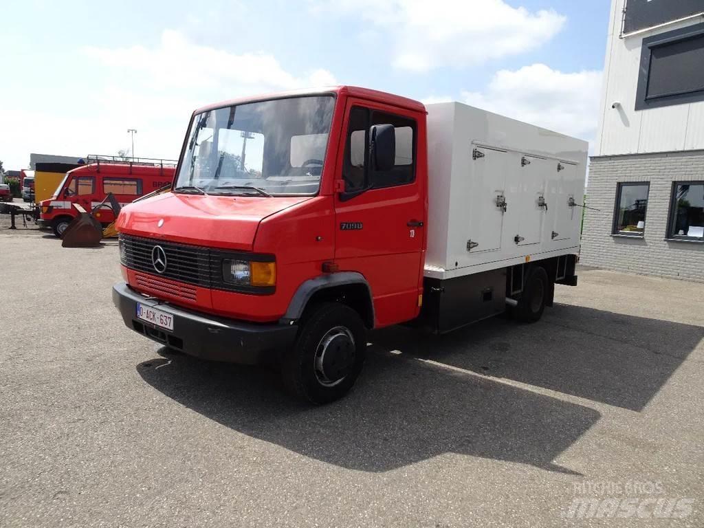 Mercedes-Benz 709D Camiões caixa temperatura controlada