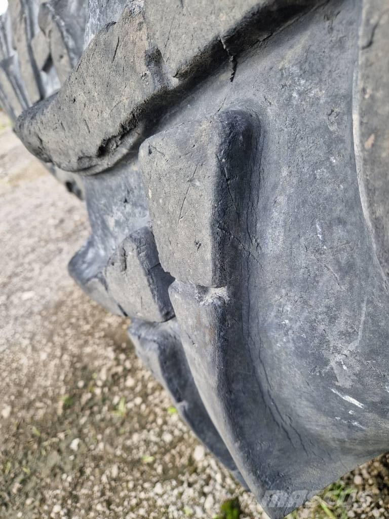 JCB 531-70 Pneus, Rodas e Jantes