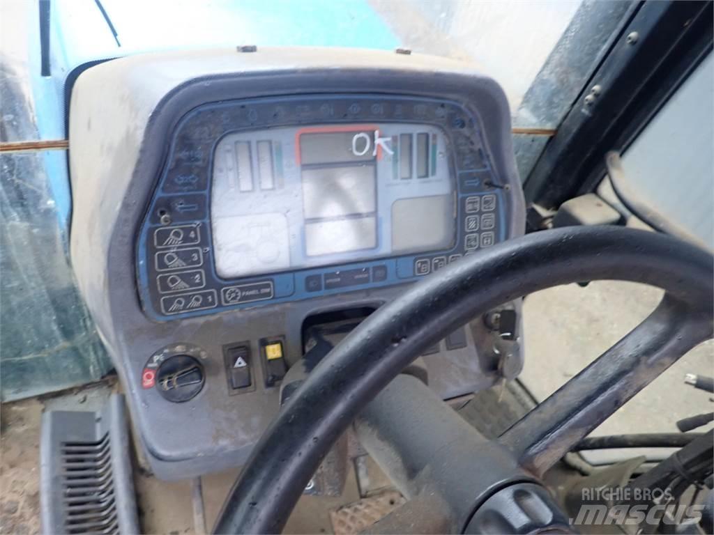 New Holland 8670 Tratores Agrícolas usados