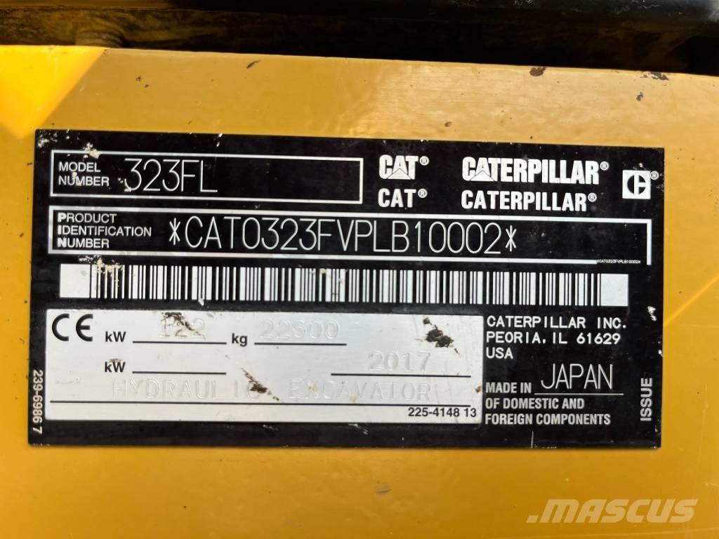 CAT 323 F L Escavadoras de rastos
