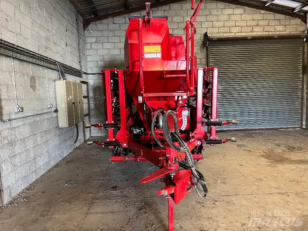 Horsch Pronto 4 DC Perfuradoras combinadas