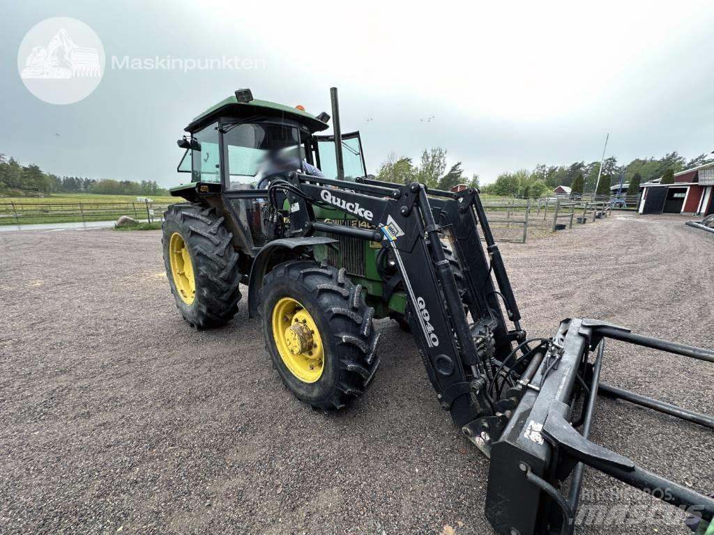 John Deere 2140 Tratores Agrícolas usados