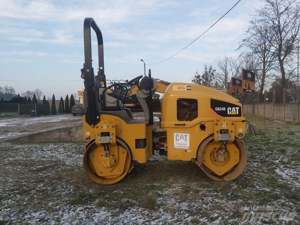 CAT CB 24 B Cilindros Compactadores tandem