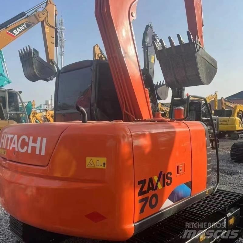 Hitachi ZX 70 Mini Escavadoras <7t