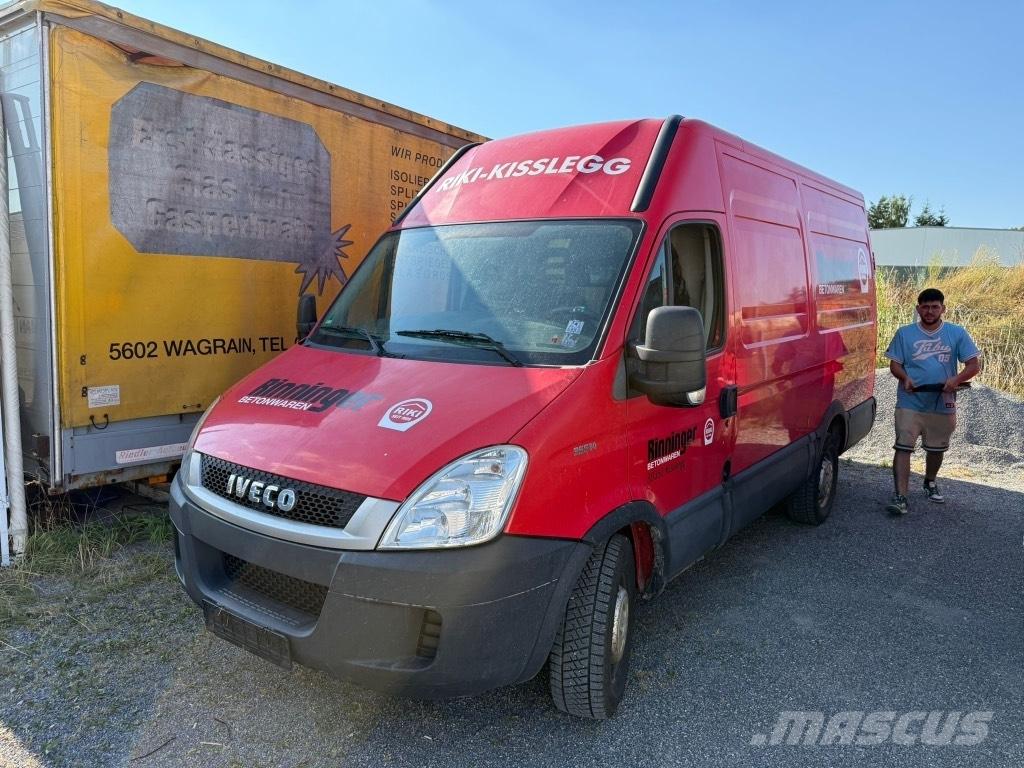 Iveco Daily 35 S14 Carrinhas de caixa fechada