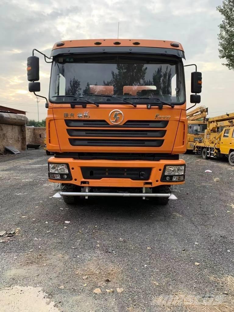 Shacman F3000 6X4 Auto-tanques