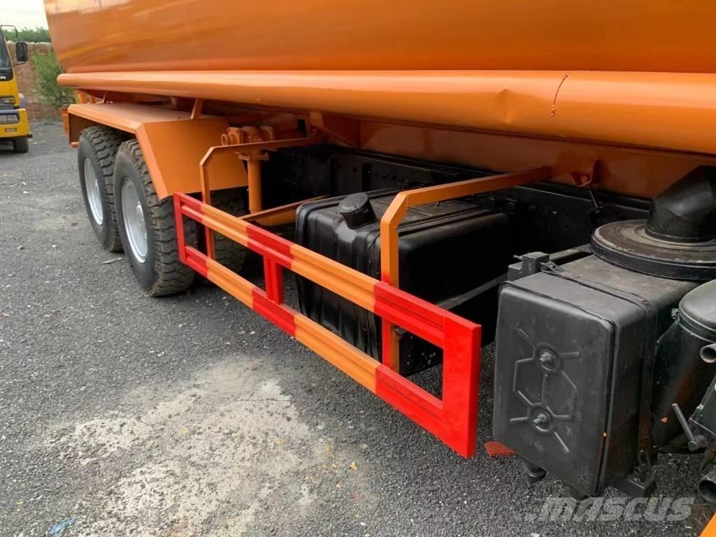 Shacman F3000 6X4 Auto-tanques