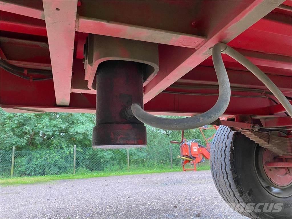 Agromet T-149 Reboques basculantes