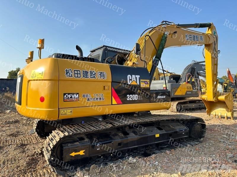 CAT 320D2 Escavadoras de rastos