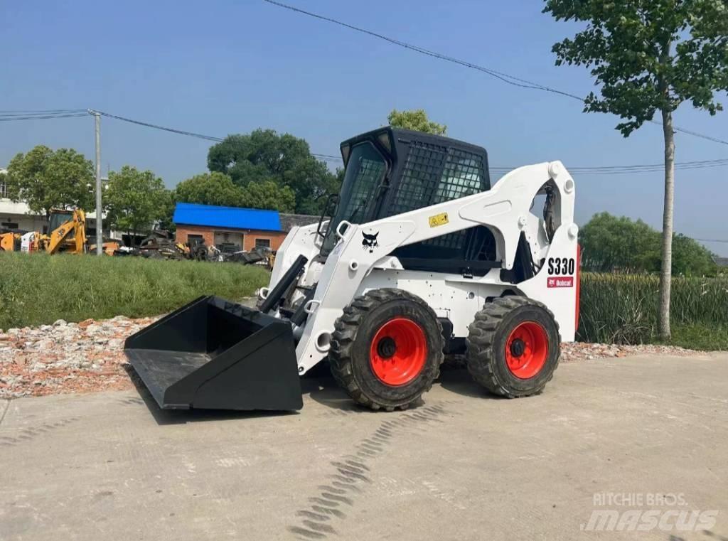 Bobcat S 330 Carregadoras de direcção deslizante