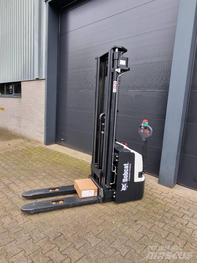 Bobcat BSL 16 N-7 Empilhador para operador externo