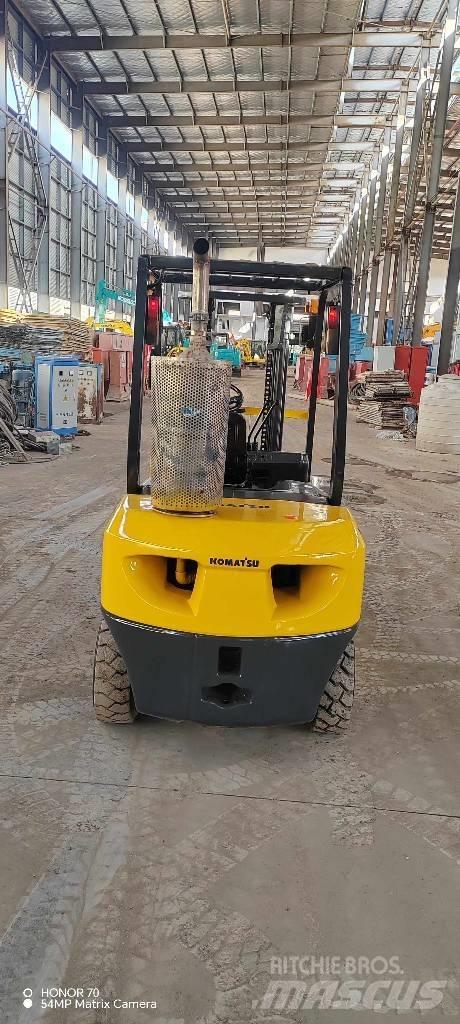Komatsu FD 30 T-14 Empilhadores Diesel