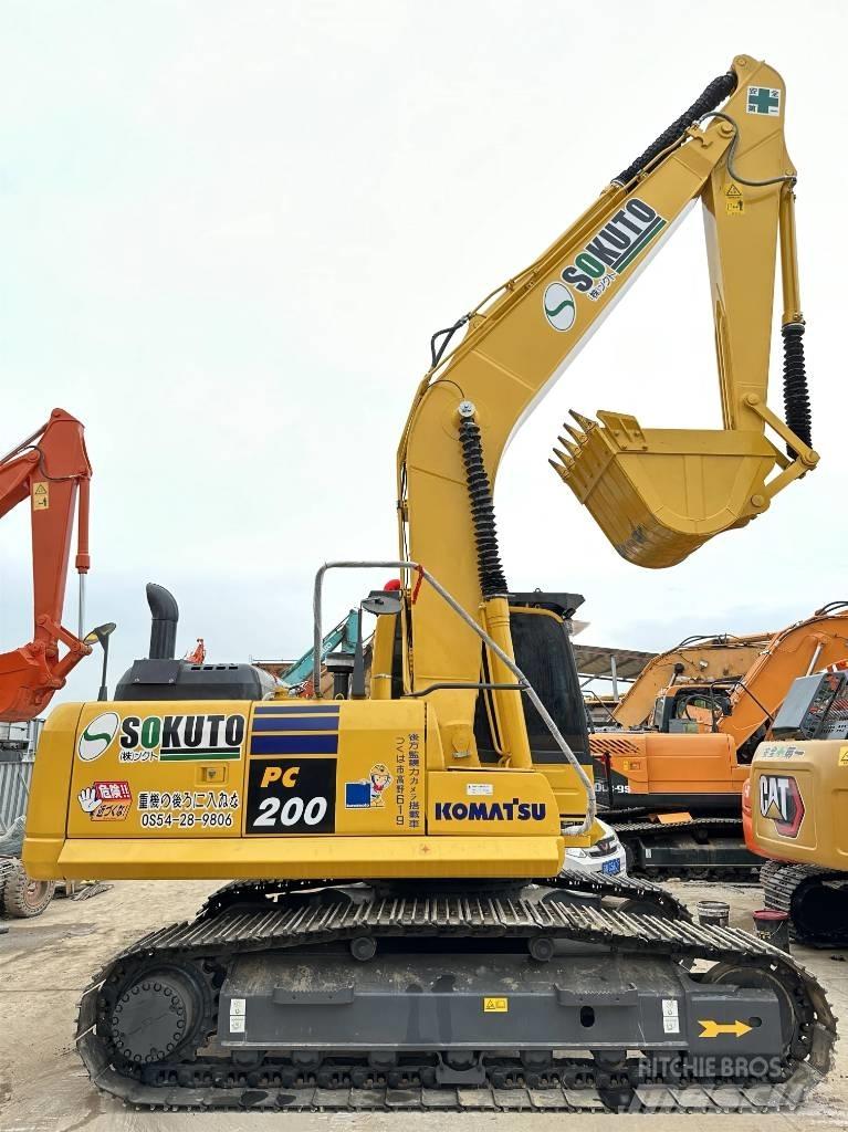 Komatsu PC200-8 Escavadoras de rastos