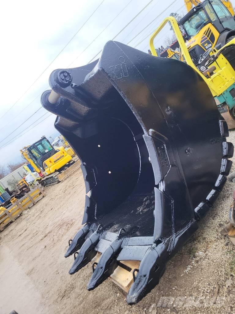 Komatsu Winkelbauer Acessórios Retroescavadoras