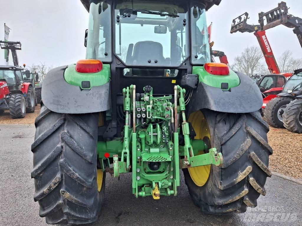 John Deere 6110 MC Tratores Agrícolas usados