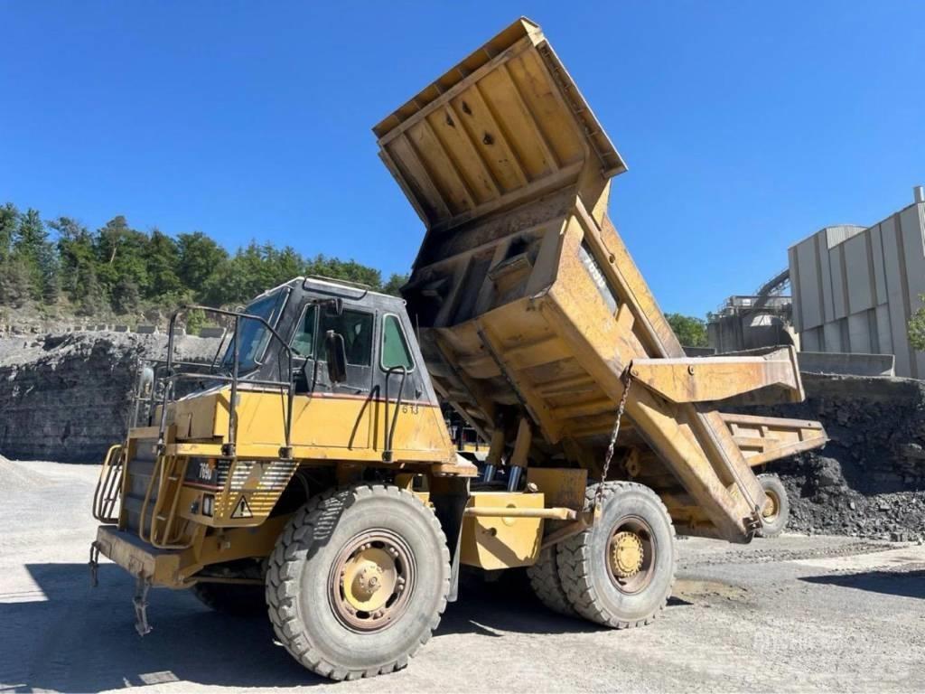 CAT 769 D Camiőes dumper basculantes rígidos