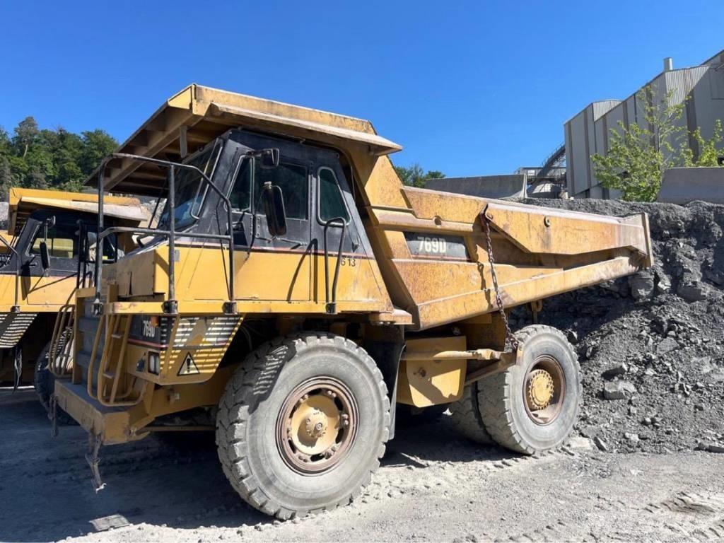 CAT 769 D Camiőes dumper basculantes rígidos
