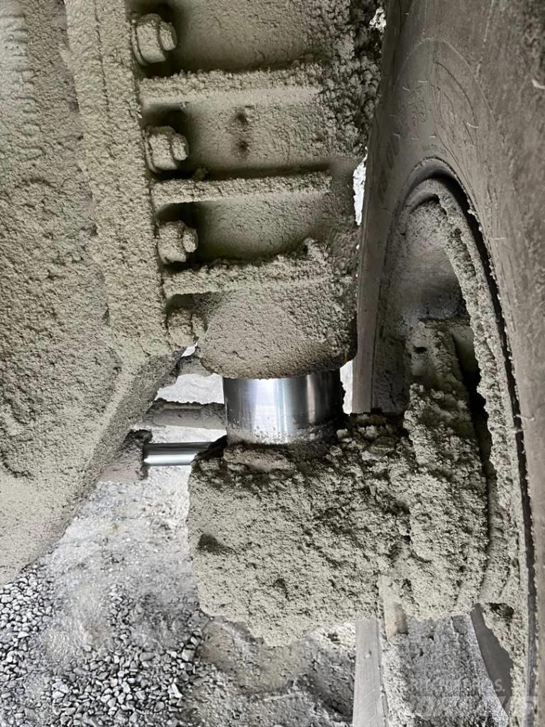 CAT 769 D Camiőes dumper basculantes rígidos