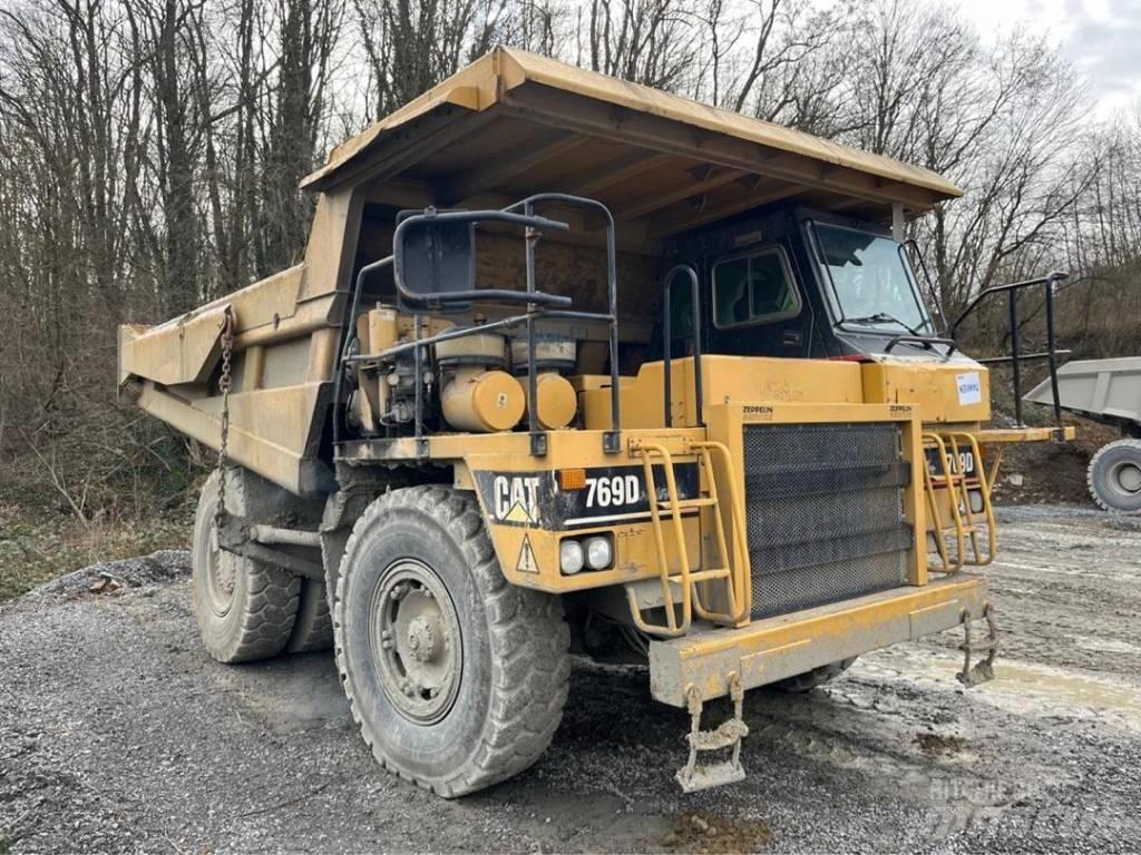 CAT 769 D Camiőes dumper basculantes rígidos