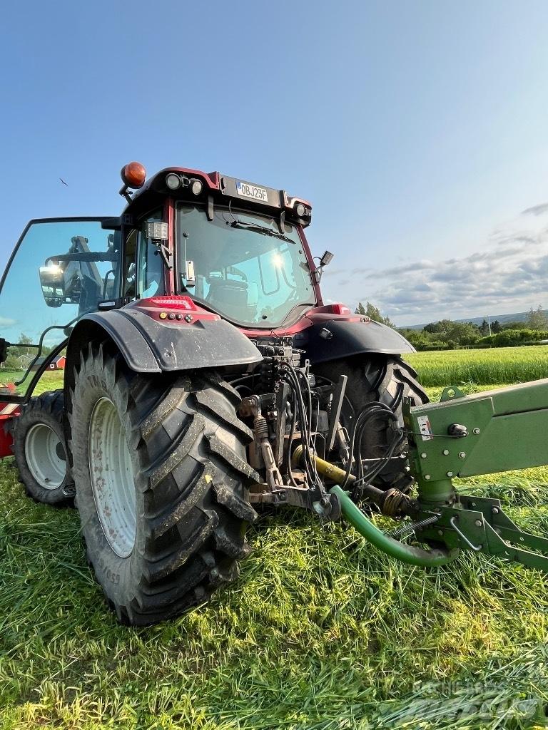 Valtra N155 Versu Tratores Agrícolas usados