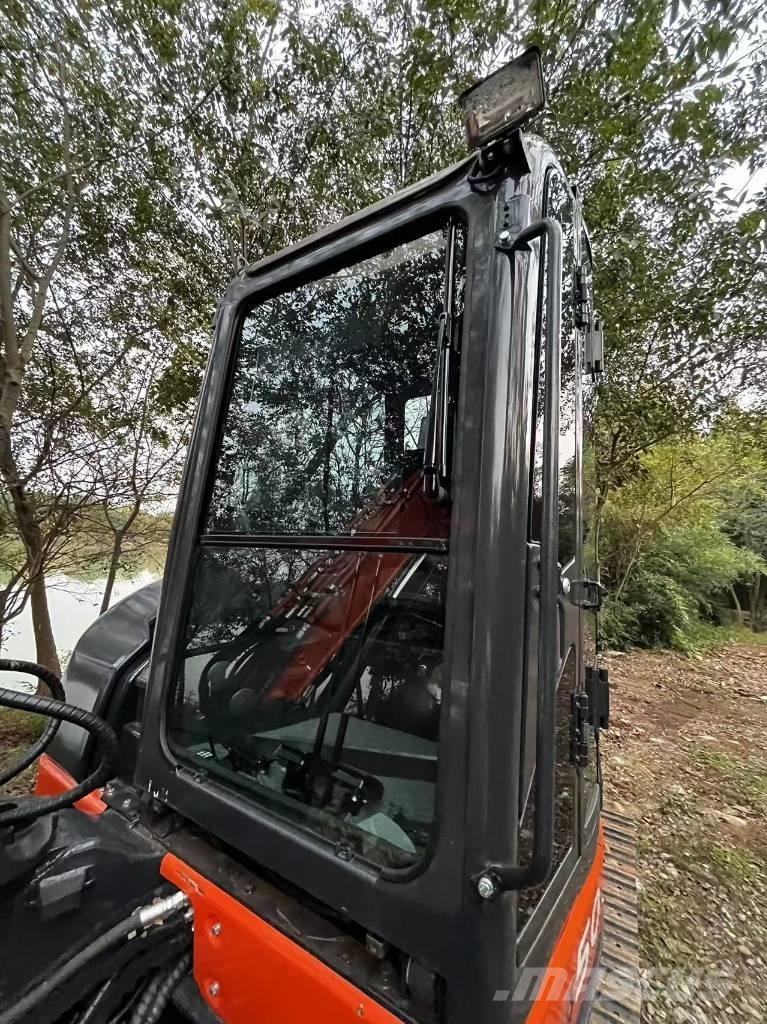 Hitachi ZX 50 Mini Escavadoras <7t