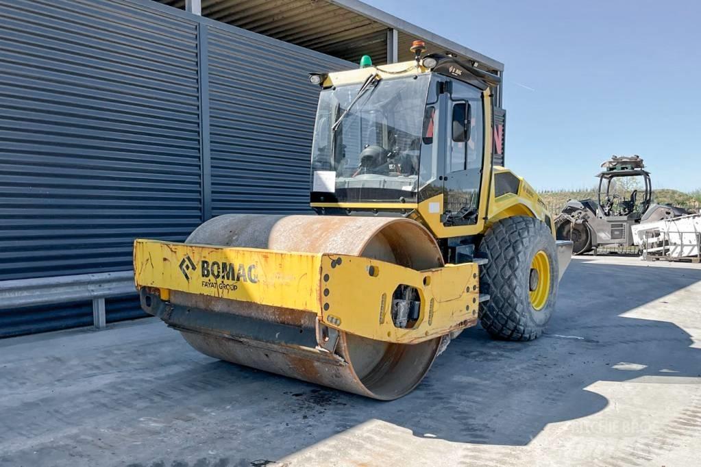 Bomag BW 213 D-5 Cilindros Compactadores monocilíndricos