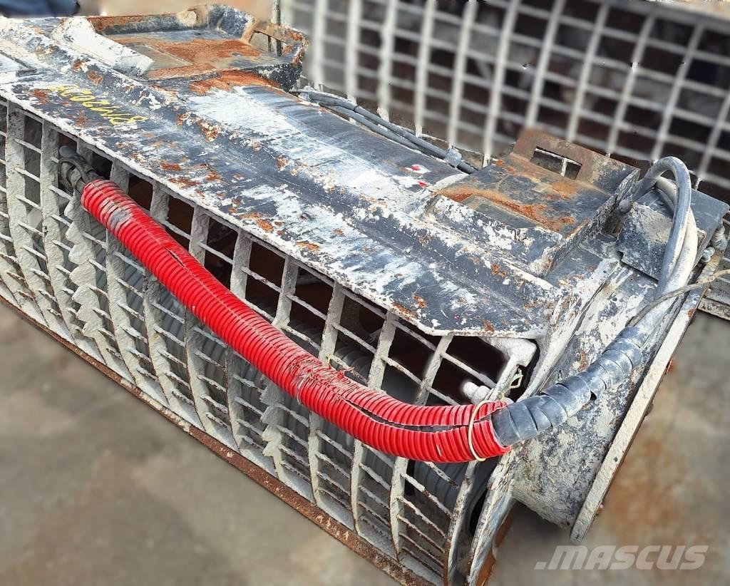  CAMPONESA C06030001 Construção - Outros
