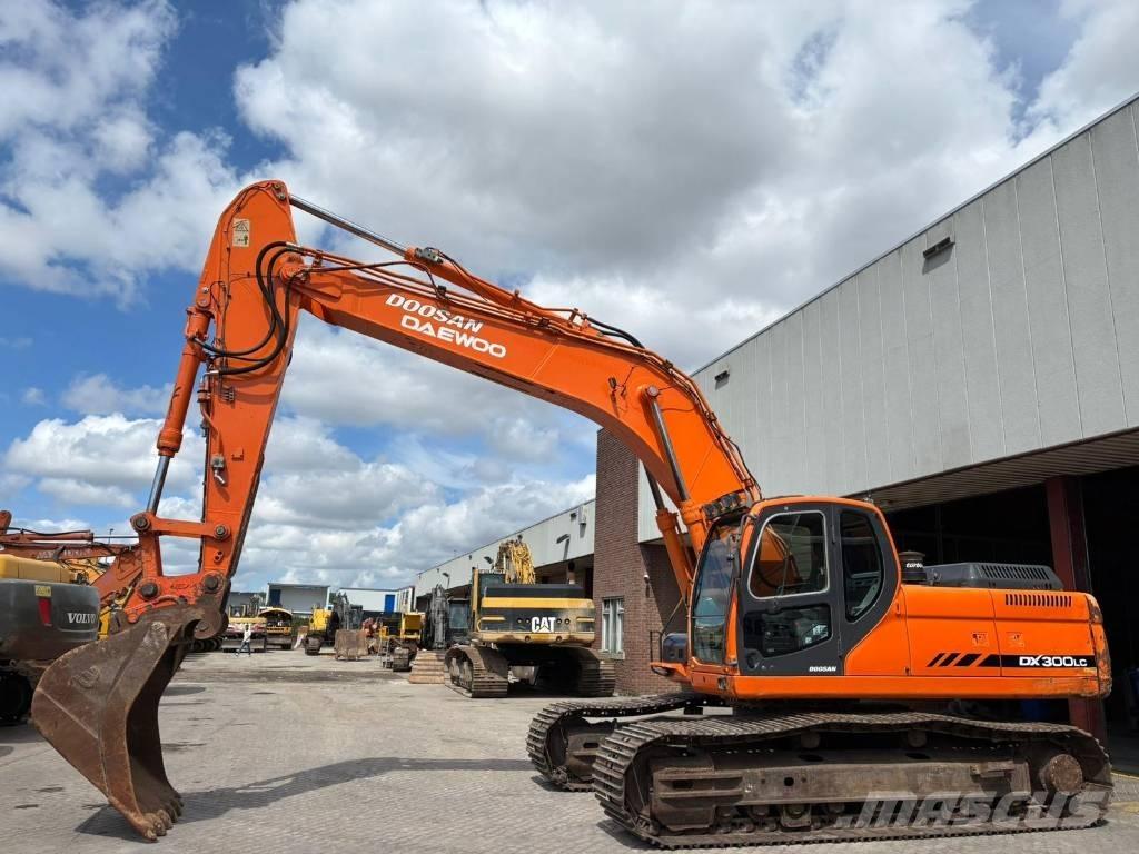 Doosan DX 300 LC Escavadoras de rastos