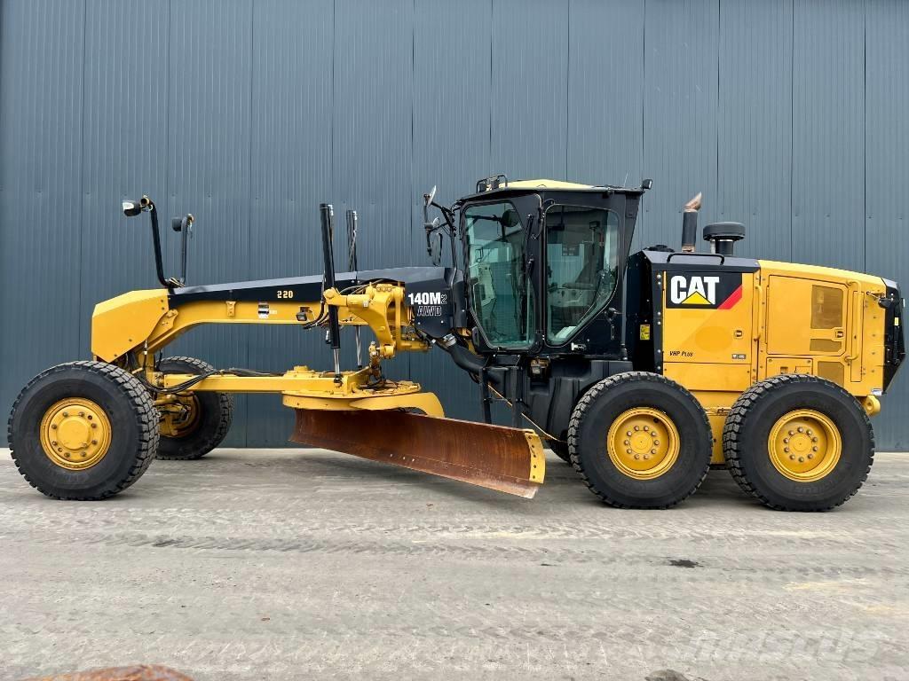 CAT 140M2 AWD Motoniveladoras