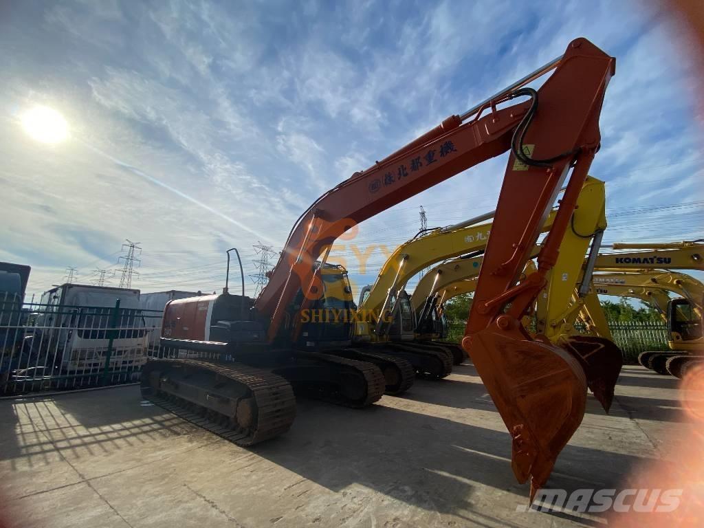 Hitachi ZX 240 Escavadoras de rastos