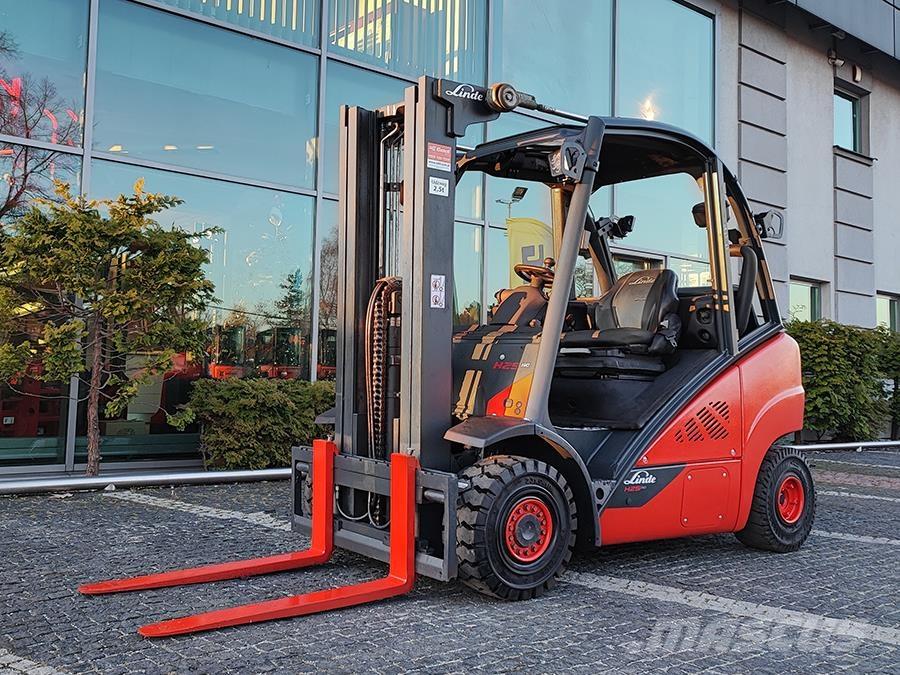 Linde H25T-02 Empilhadores a gás