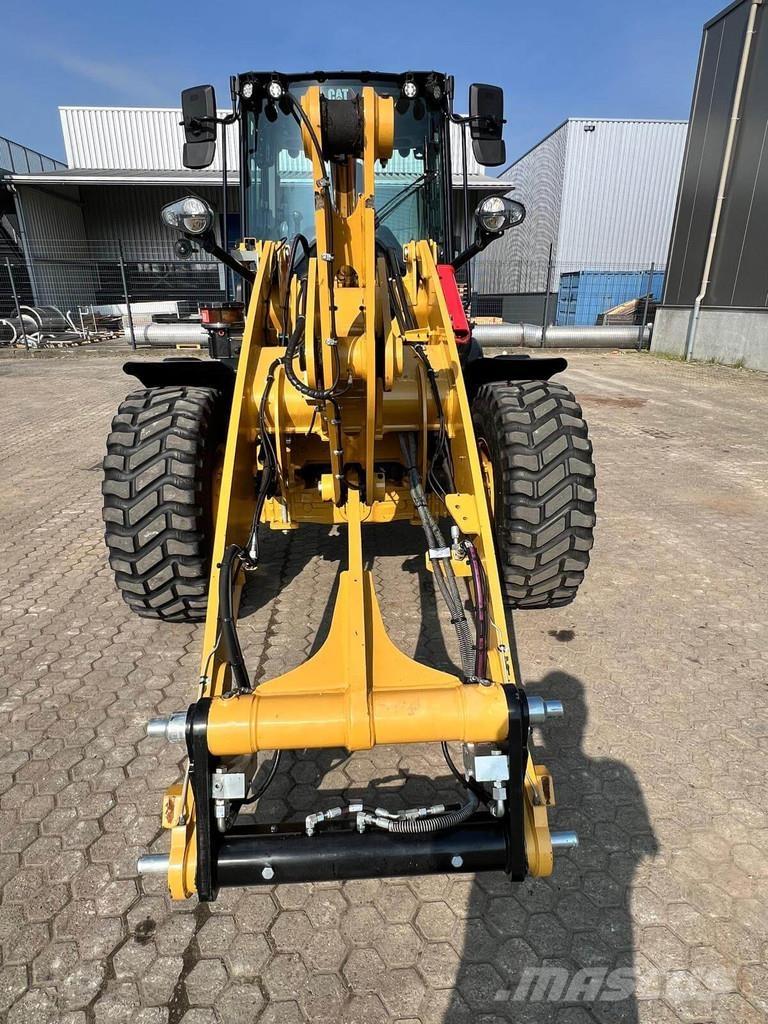 CAT 908 Pás carregadoras de rodas