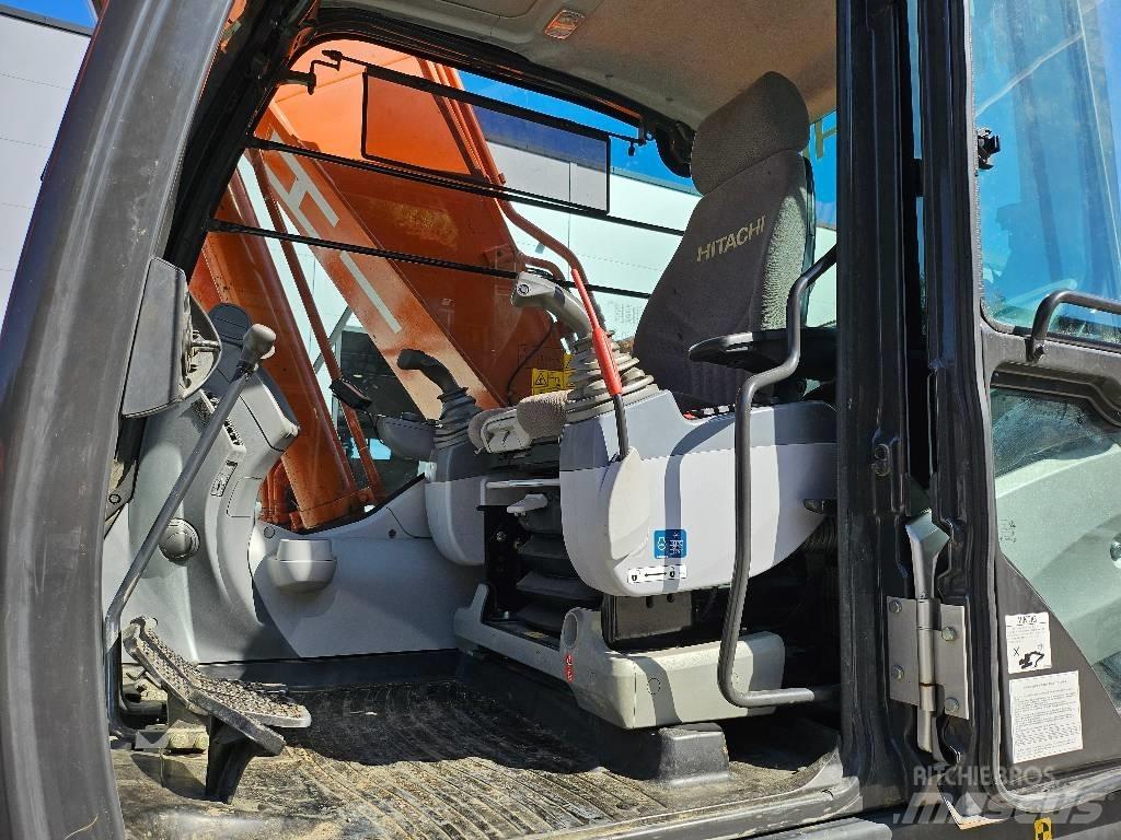 Hitachi ZX 210 LC-5 Escavadoras de rastos