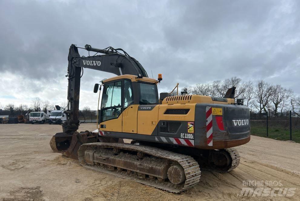 Volvo EC 220 DL Escavadoras de rastos