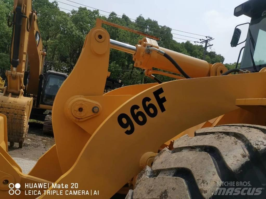 CAT 966 F Pás carregadoras de rodas
