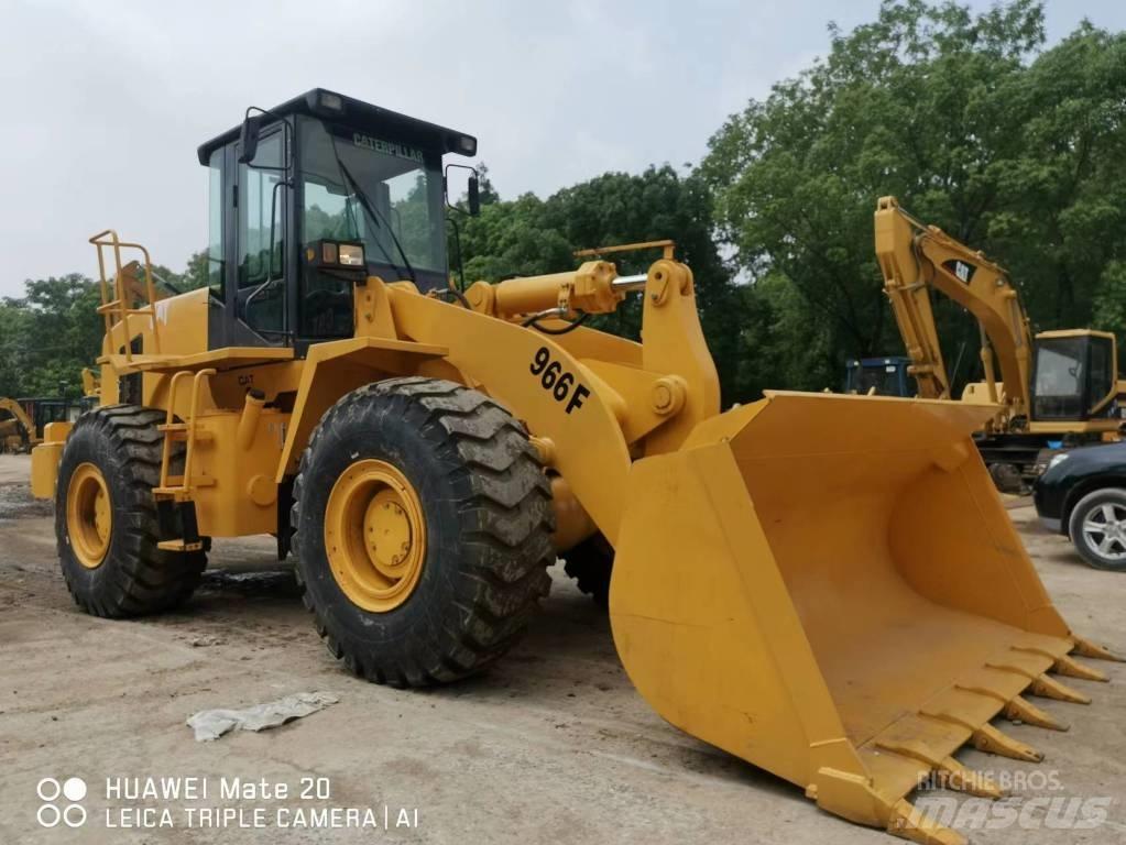 CAT 966 F Pás carregadoras de rodas