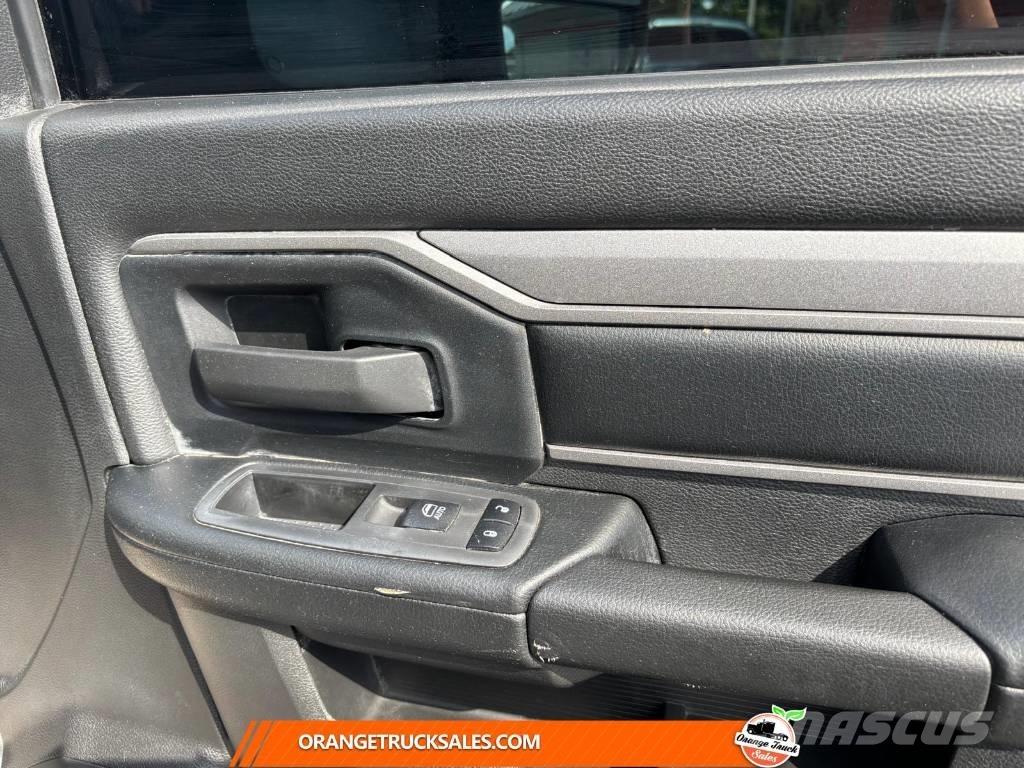 RAM 5500 HD Camiões de Reciclagem