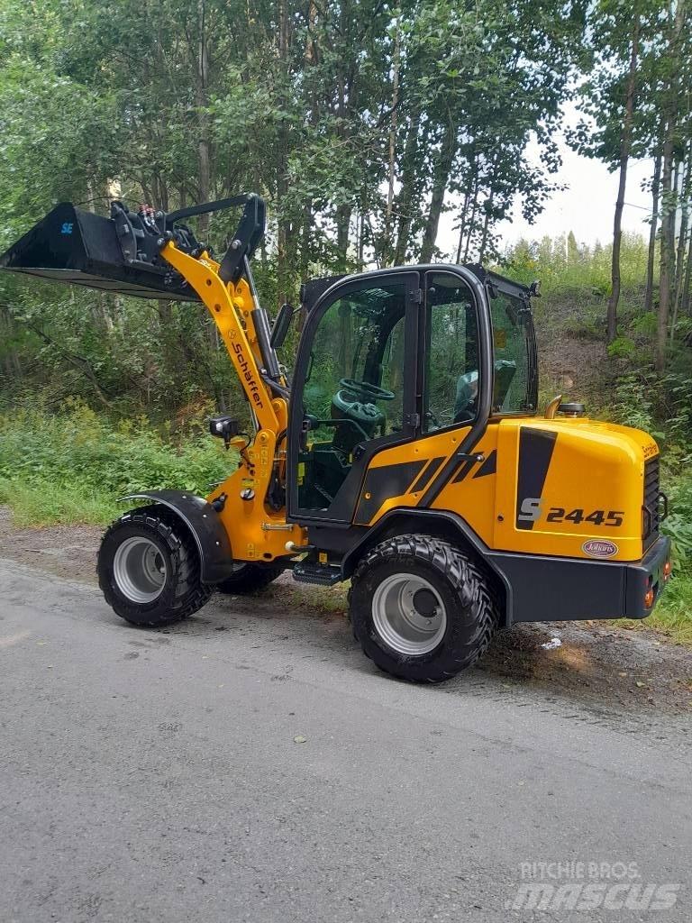 Schäffer 2445s Carregadoras de direcção deslizante