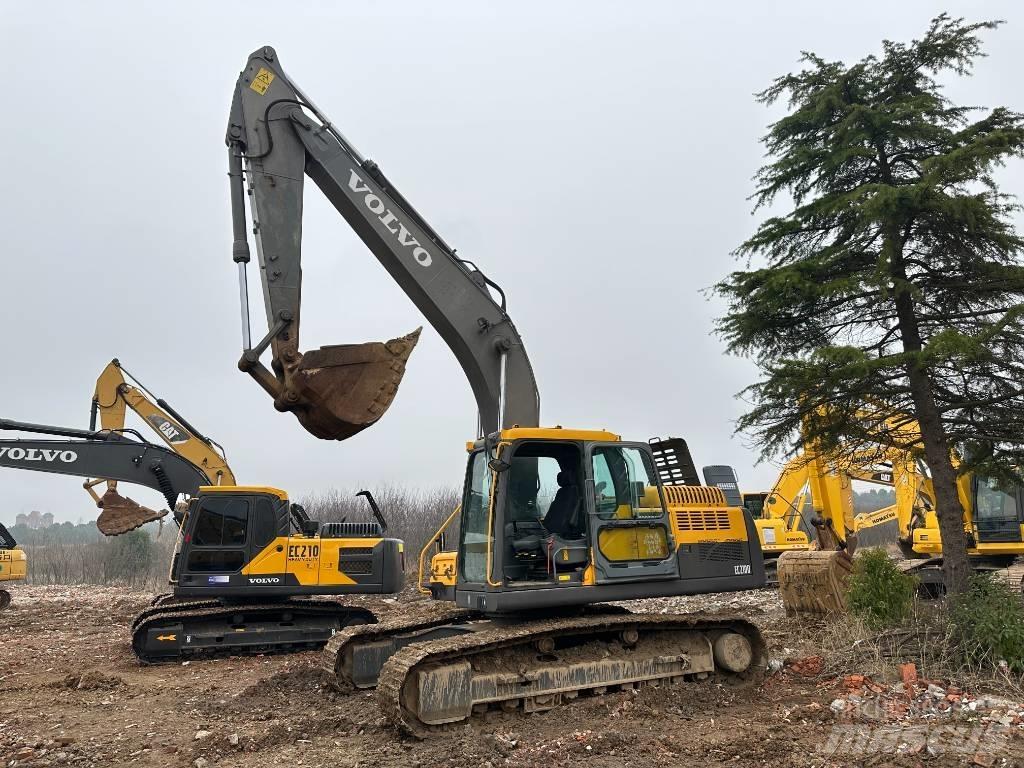 Volvo EC210D Escavadoras de rastos