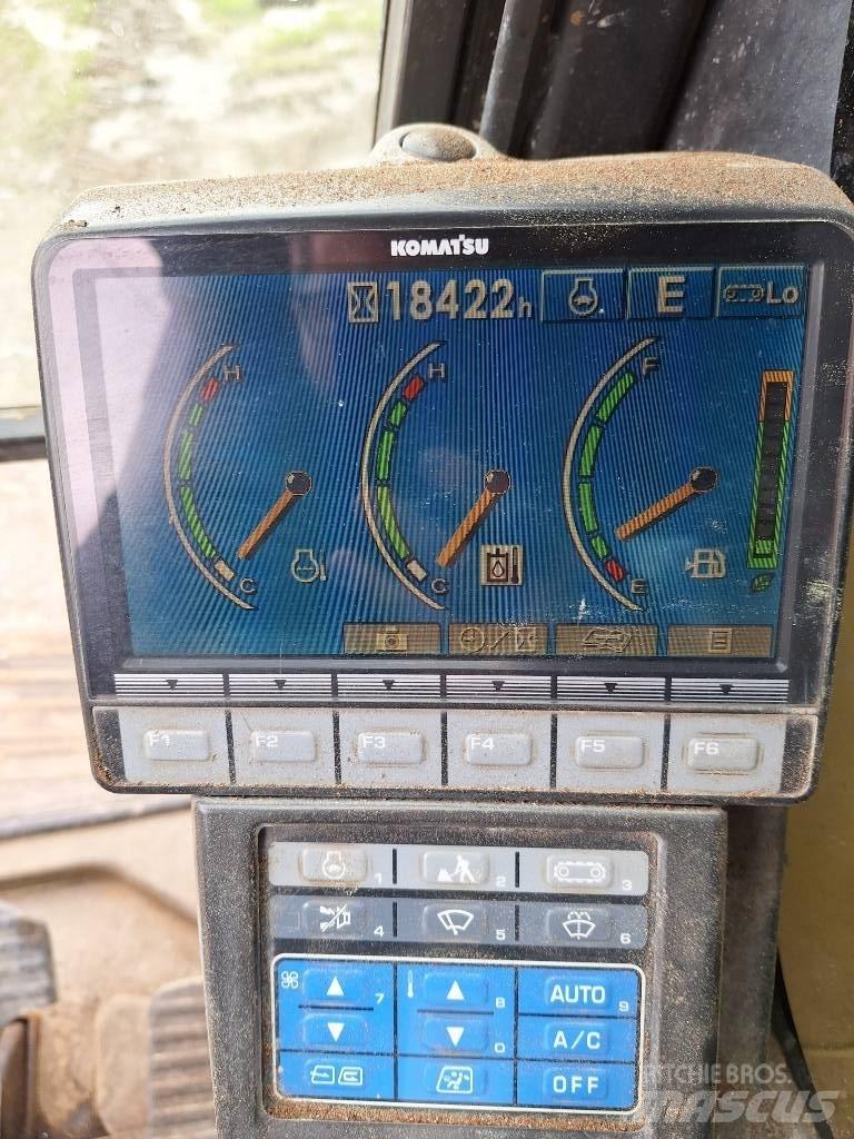 Komatsu PC 210 LC-8K Escavadoras de rastos