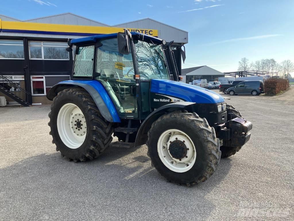 New Holland TL 90 Tratores Agrícolas usados