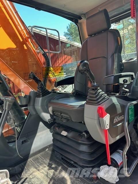 Doosan DX 140 LC Escavadoras de rastos