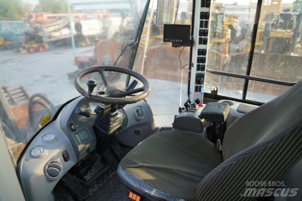 Volvo L220 F Pás carregadoras de rodas