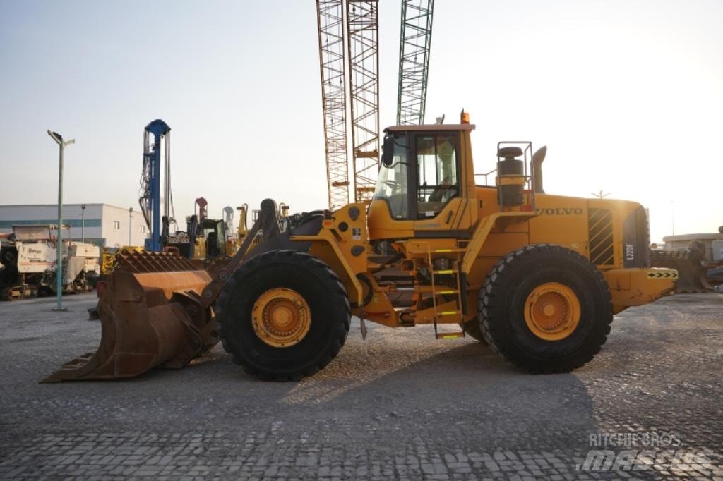 Volvo L220 F Pás carregadoras de rodas