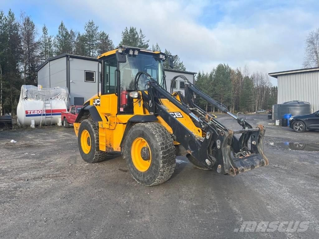 JCB 413K Pyöräkone Pás carregadoras de rodas