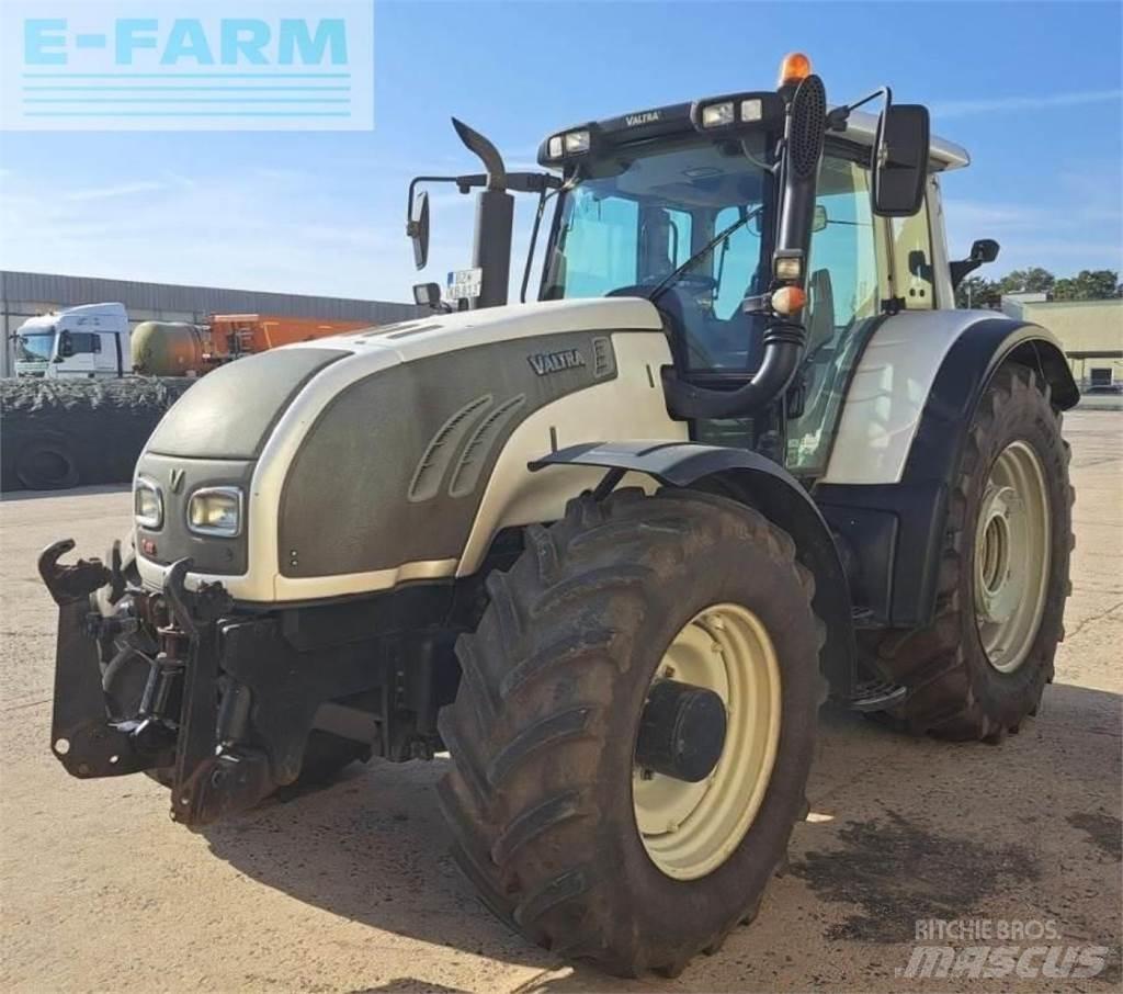 Valtra t 202 Tratores Agrícolas usados