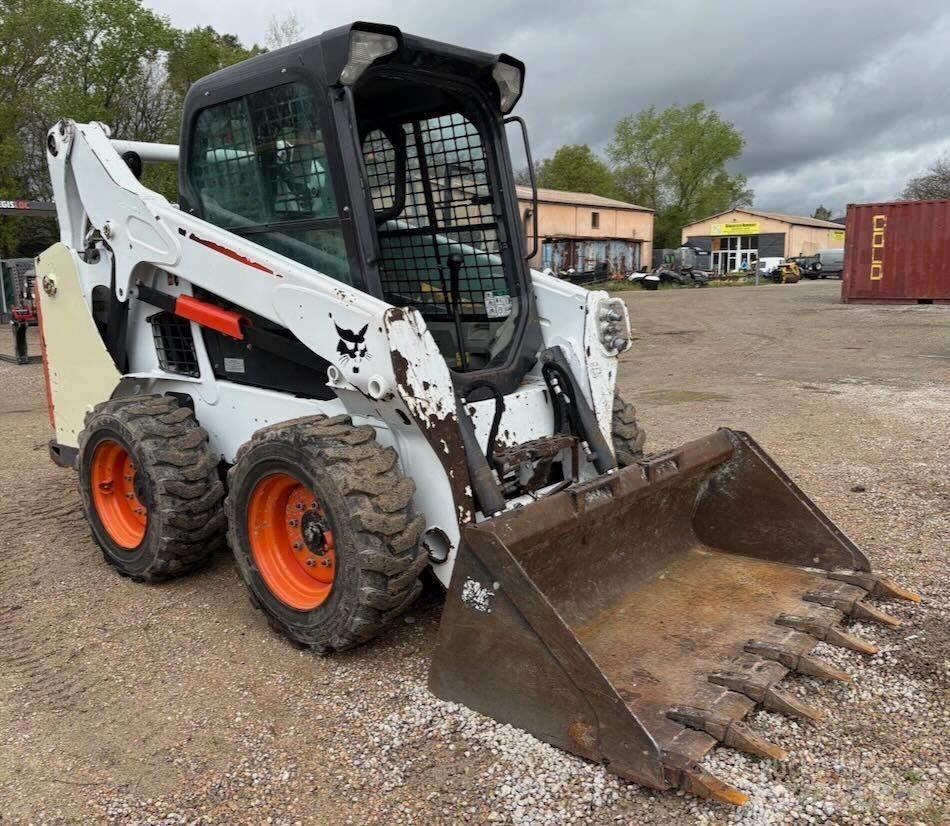 Bobcat S 530 Carregadoras de direcção deslizante