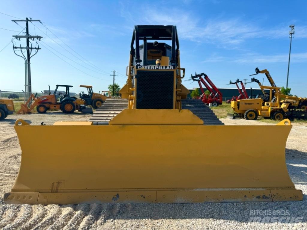 CAT D 6 M LGP Dozers - Tratores rastos