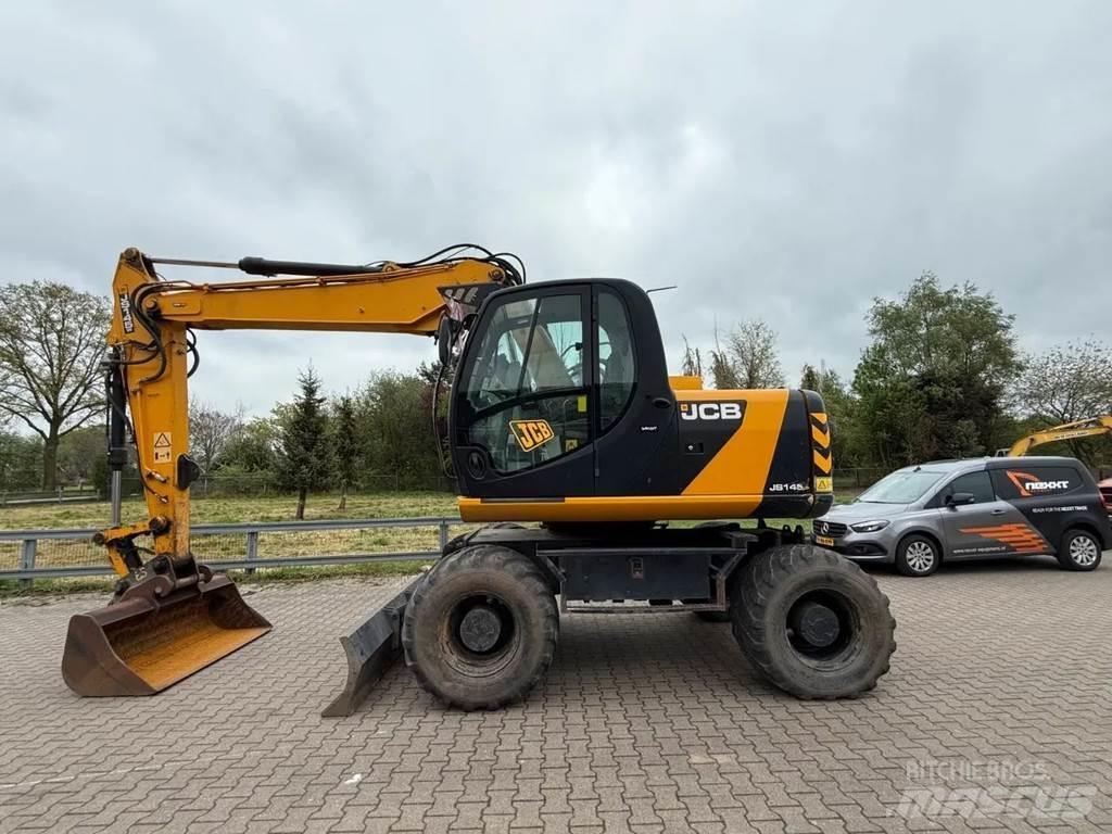 JCB JS 145W Escavadoras de rodas
