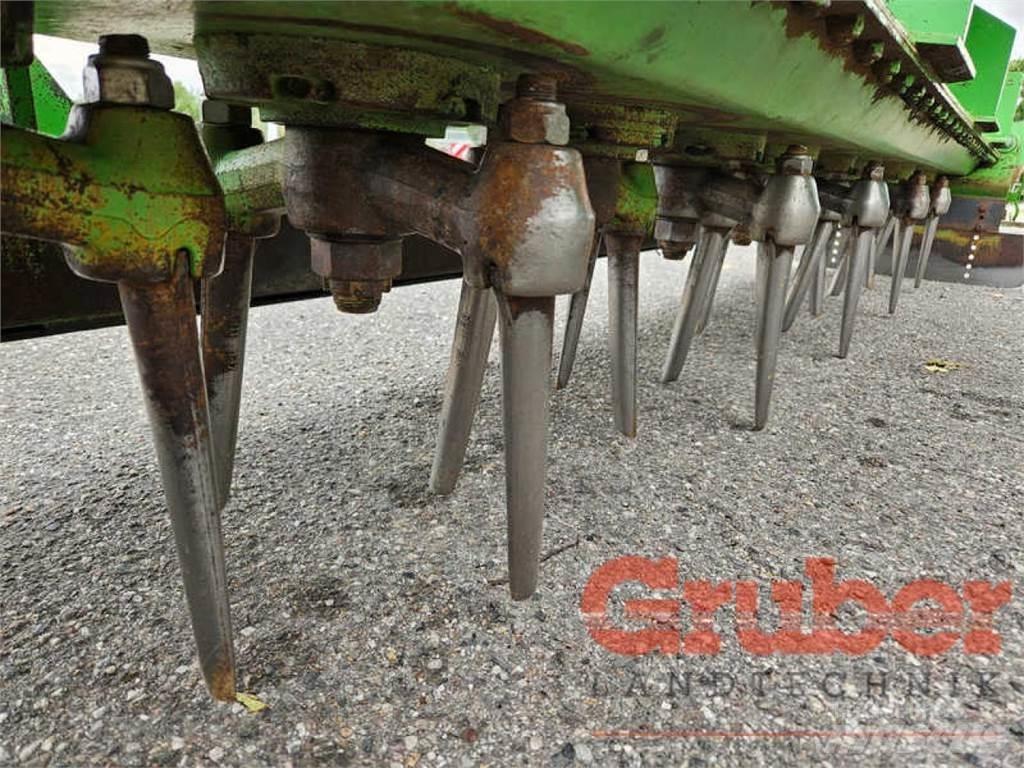 Fliegl S 3000 Grades mecânicas e moto-cultivadores